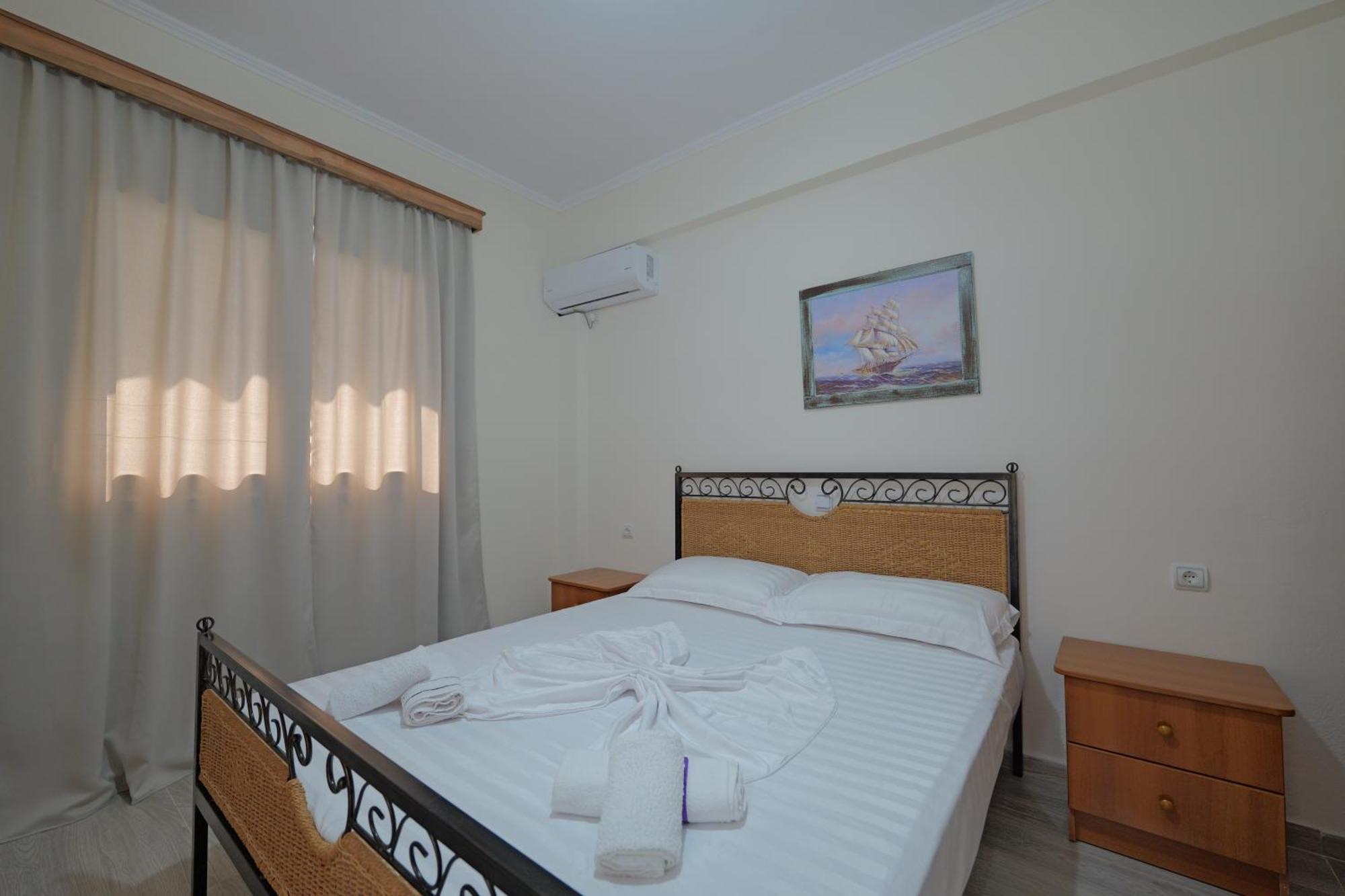 Arthur'S 4Apartments Borsh Esterno foto