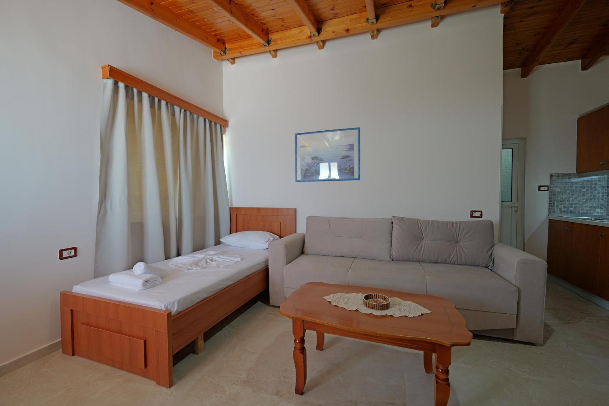 Arthur'S 4Apartments Borsh Esterno foto