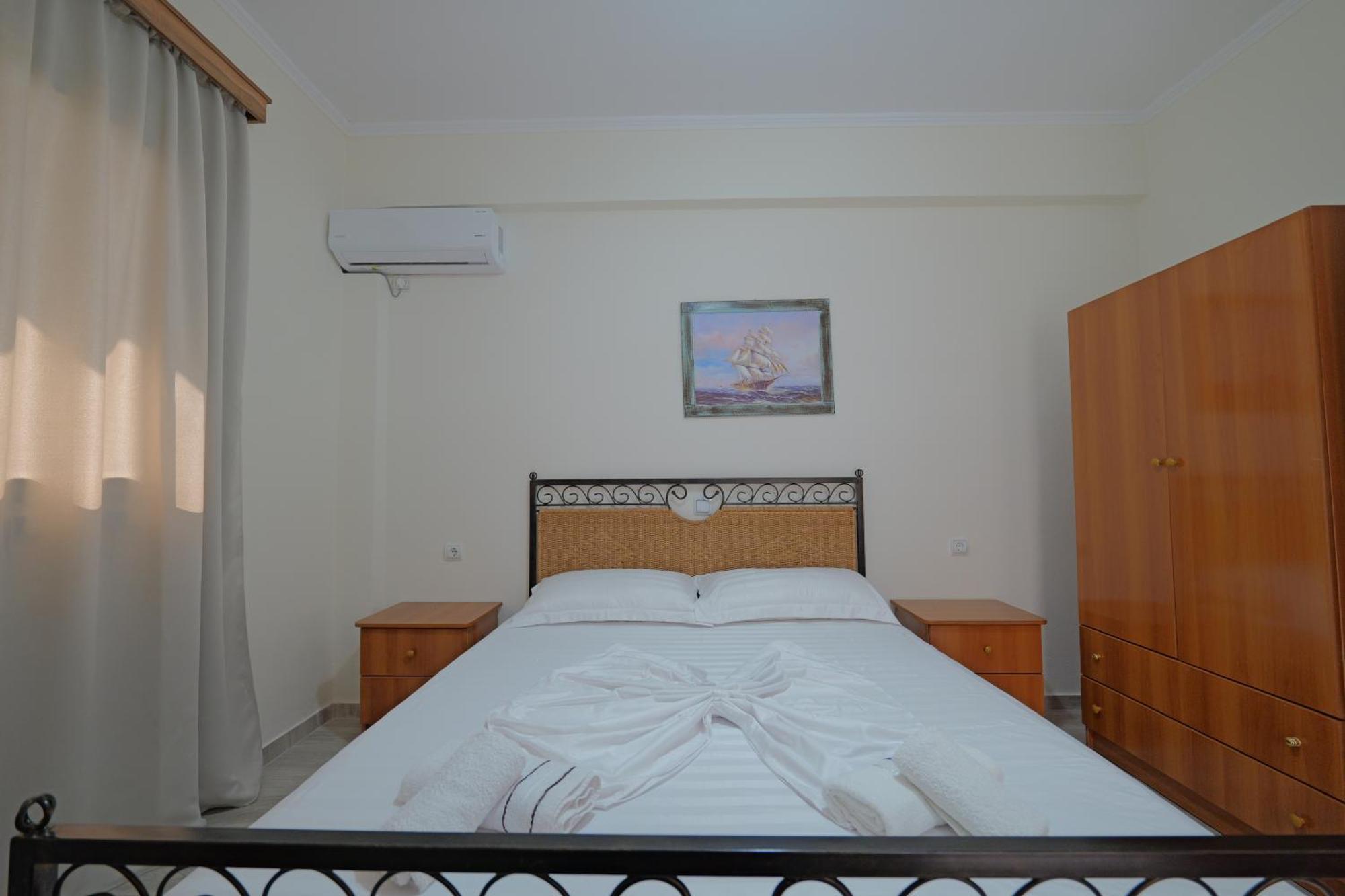 Arthur'S 4Apartments Borsh Esterno foto