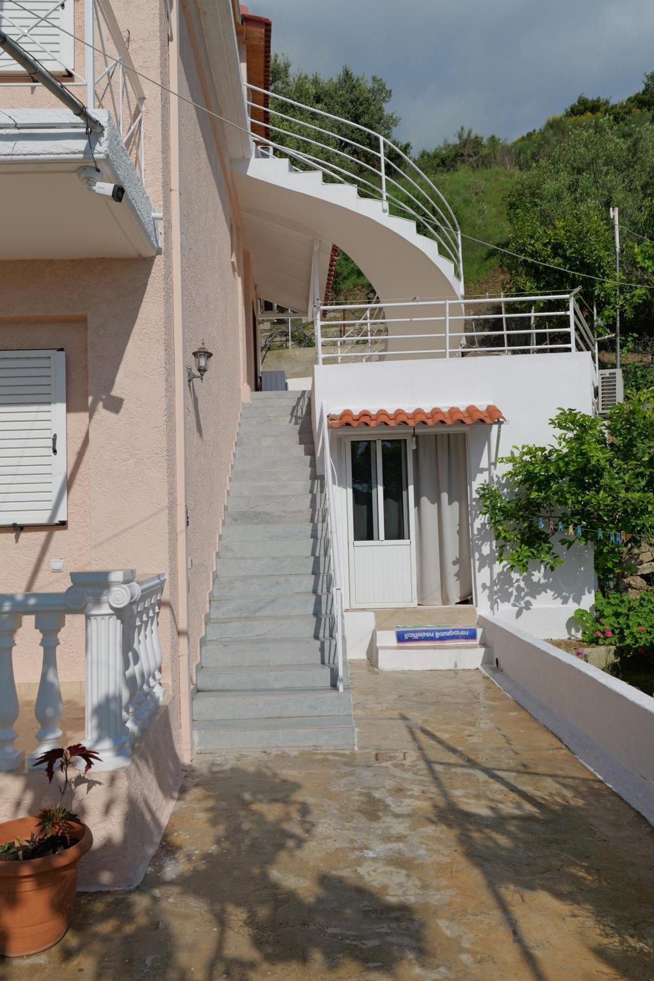 Arthur'S 4Apartments Borsh Esterno foto