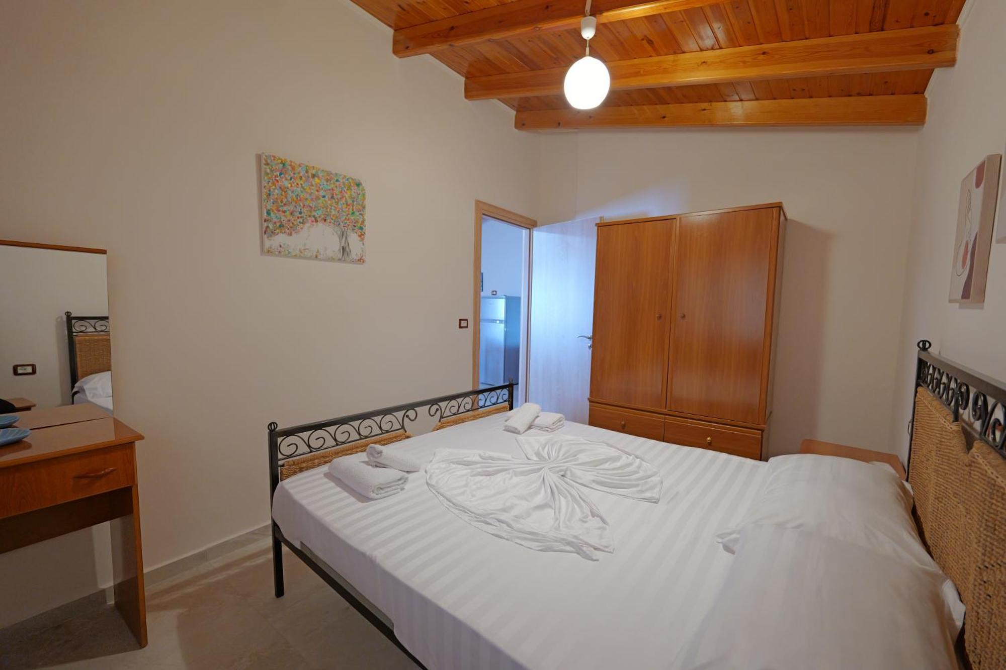 Arthur'S 4Apartments Borsh Esterno foto